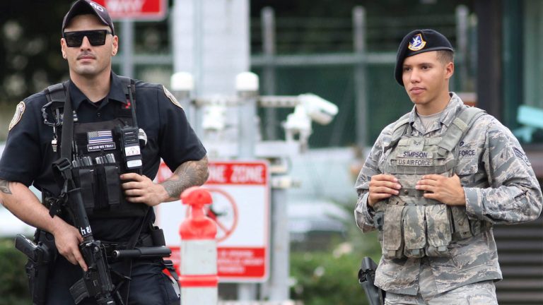 Sailor shoots 4 & kills 3, including self, at Pearl Harbor Naval Shipyard