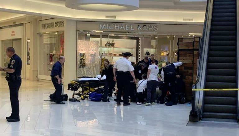 5-Yr-old-Boy-Thrown-by-Stranger-from-3rd-Floor-of-MN-Mall-lrg